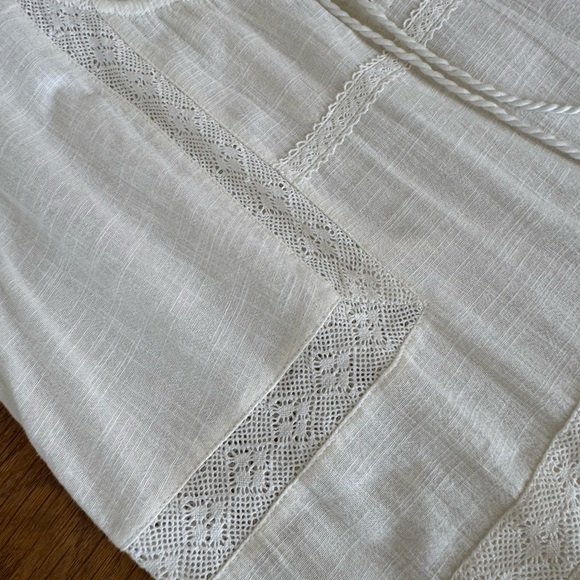 Elegant Cream Linen Sleeveless Dress - Picture 9 of 10